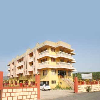Shiv Malhar Hotel, Amboli 1